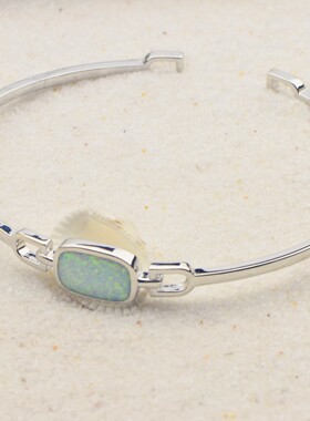新款时尚简约风进口opal欧泊澳宝长方形手镯轻奢火彩开口手环