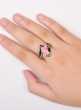 新款时尚欧美风黑金马眼澳宝镶三颗小钻戒指简约个性指环跨境