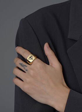 新款欧美跨境18MM方形光面戒指超人方形指环可激光Logo戒指女