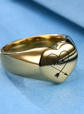 新款欧美跨境时尚12MM钛钢铸造爱心Love戒指18K金不锈钢箭头情侣