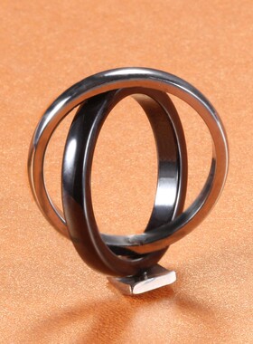 新款厂家 欧美个性简约7MM四边形微镶锆石钛钢交叉黑银戒指百搭女