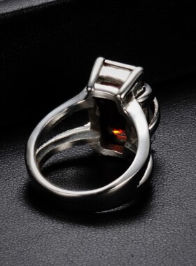 新款欧美网红个性情侣戒指时尚潮流18MM交叉红色宝石不锈钢戒指女