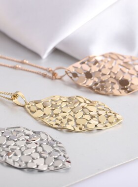 新款欧美跨境亚马逊时尚配饰民族风钛钢树叶镂空ins风镂空项链女