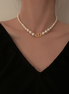 珍珠项链高级设计感女轻奢颈链小众毛衣2025年新款锁骨装饰冷淡风