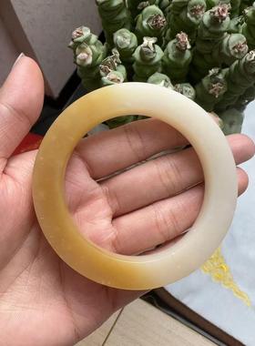 且末老红糖手镯老余和田玉