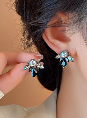 小众独特黑色花瓣锆石珍珠耳钉女