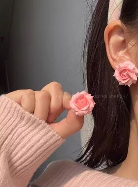 粉色蔷薇山茶花耳钉花朵
