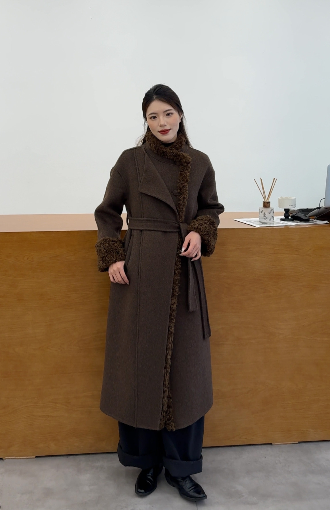 紫色袖口拼接双面羊毛大衣女2025冬季气质长款系带收腰毛呢外套女,淘宝优惠券,粉丝福利购,淘宝优惠卷