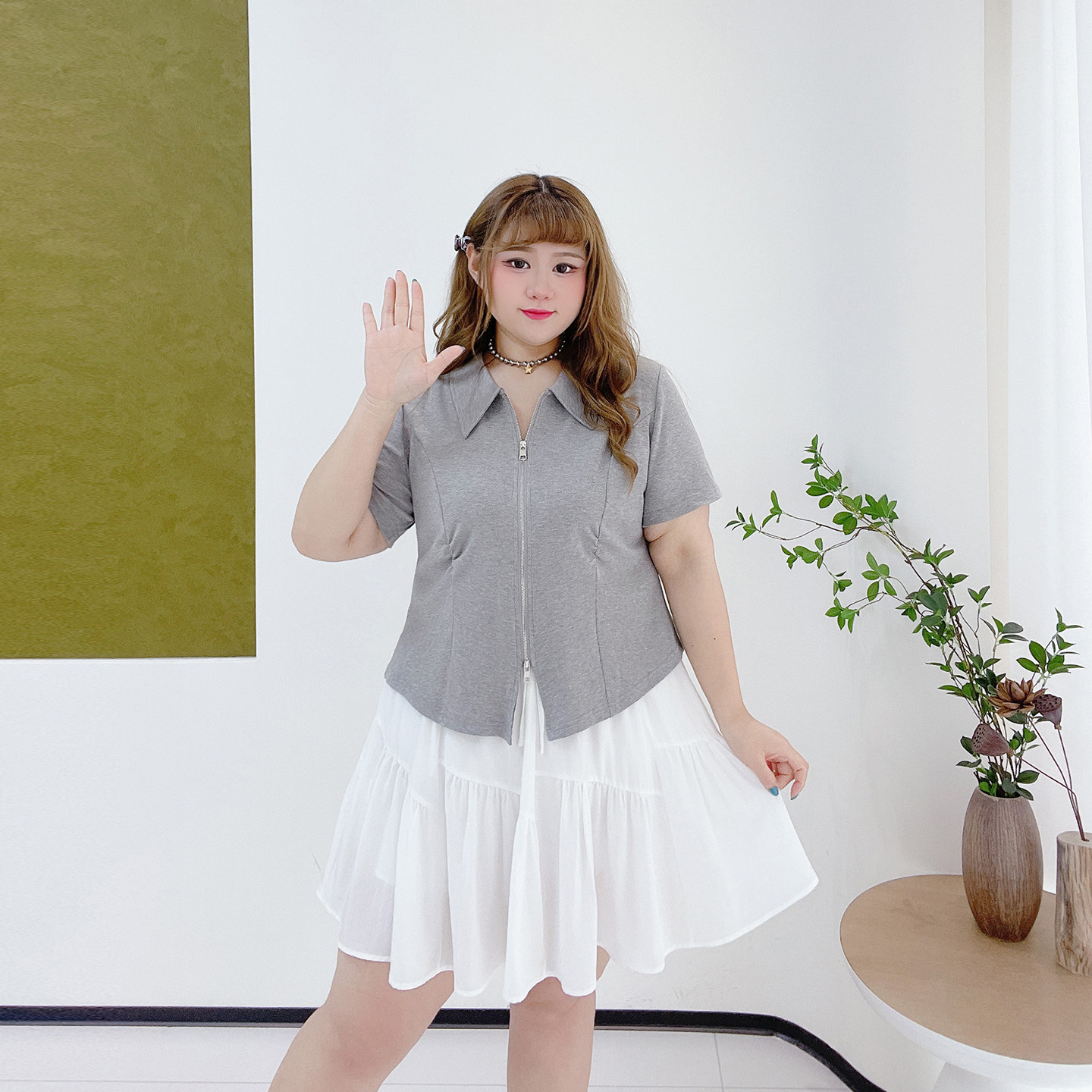 收腰显瘦休闲风上衣胖莹莹大码女装夏季polo领纯色短袖开叉T恤衫,淘宝优惠券,粉丝福利购,淘宝优惠卷