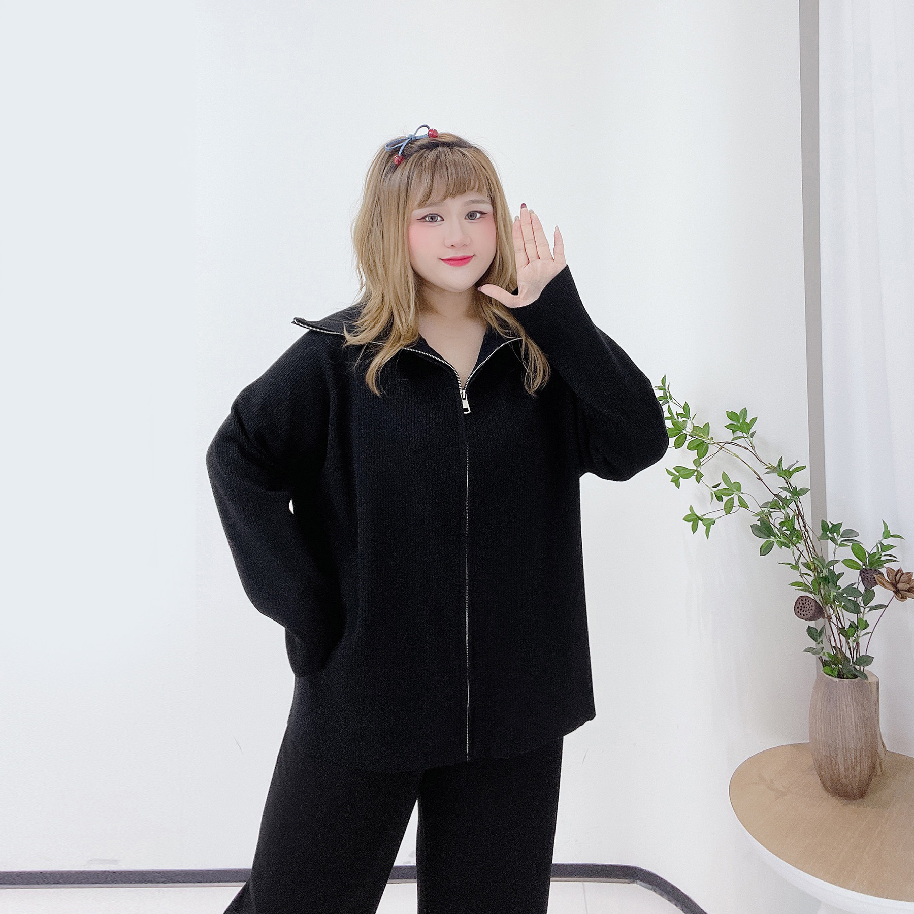 350斤气质翻领拉链毛衣胖莹莹大码女装秋季爆款宽松遮肉针织开衫,淘宝优惠券,粉丝福利购,淘宝优惠卷