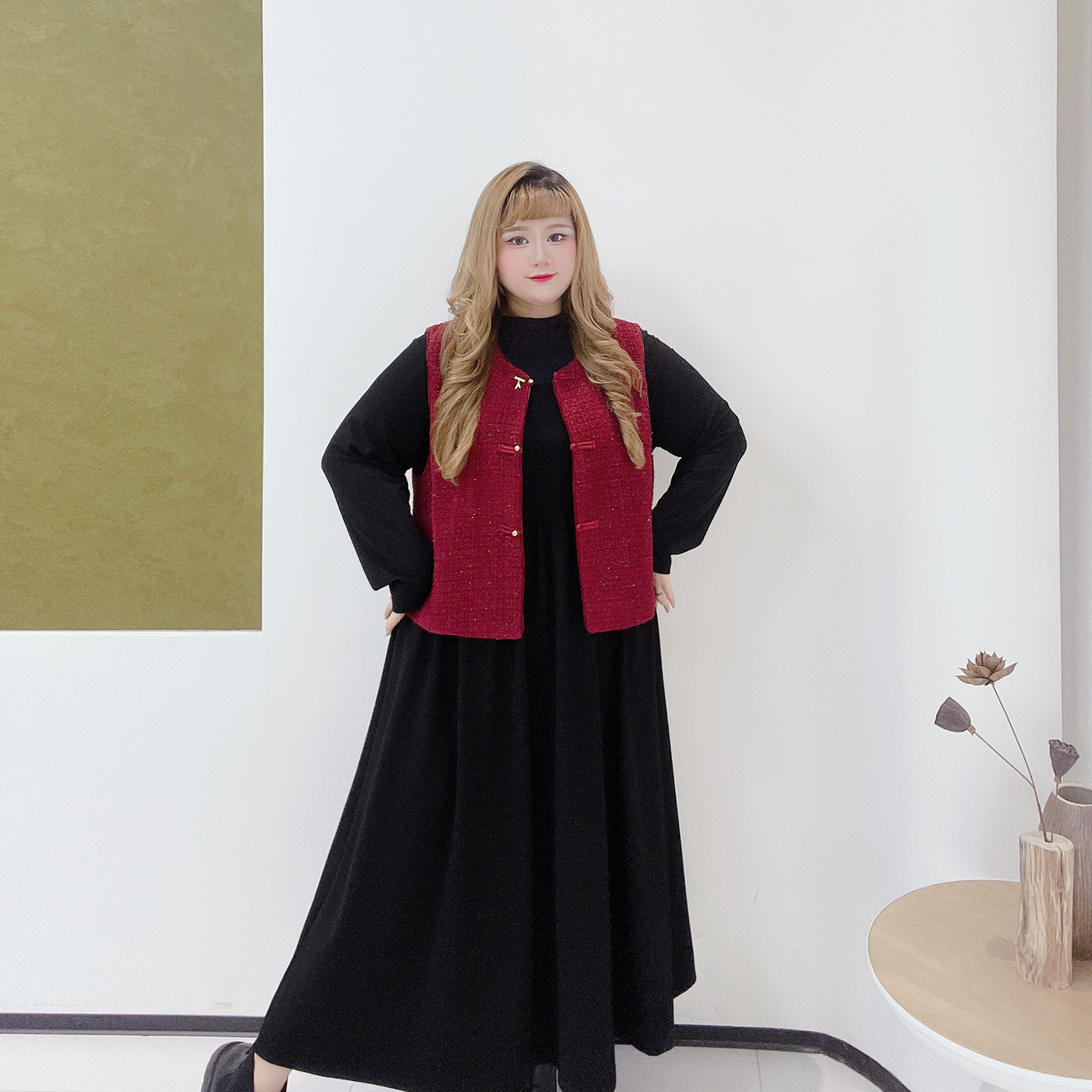 新中式盘扣细闪马甲胖莹莹大码女装秋冬半高领连衣裙气质小香套装,淘宝优惠券,粉丝福利购,淘宝优惠卷