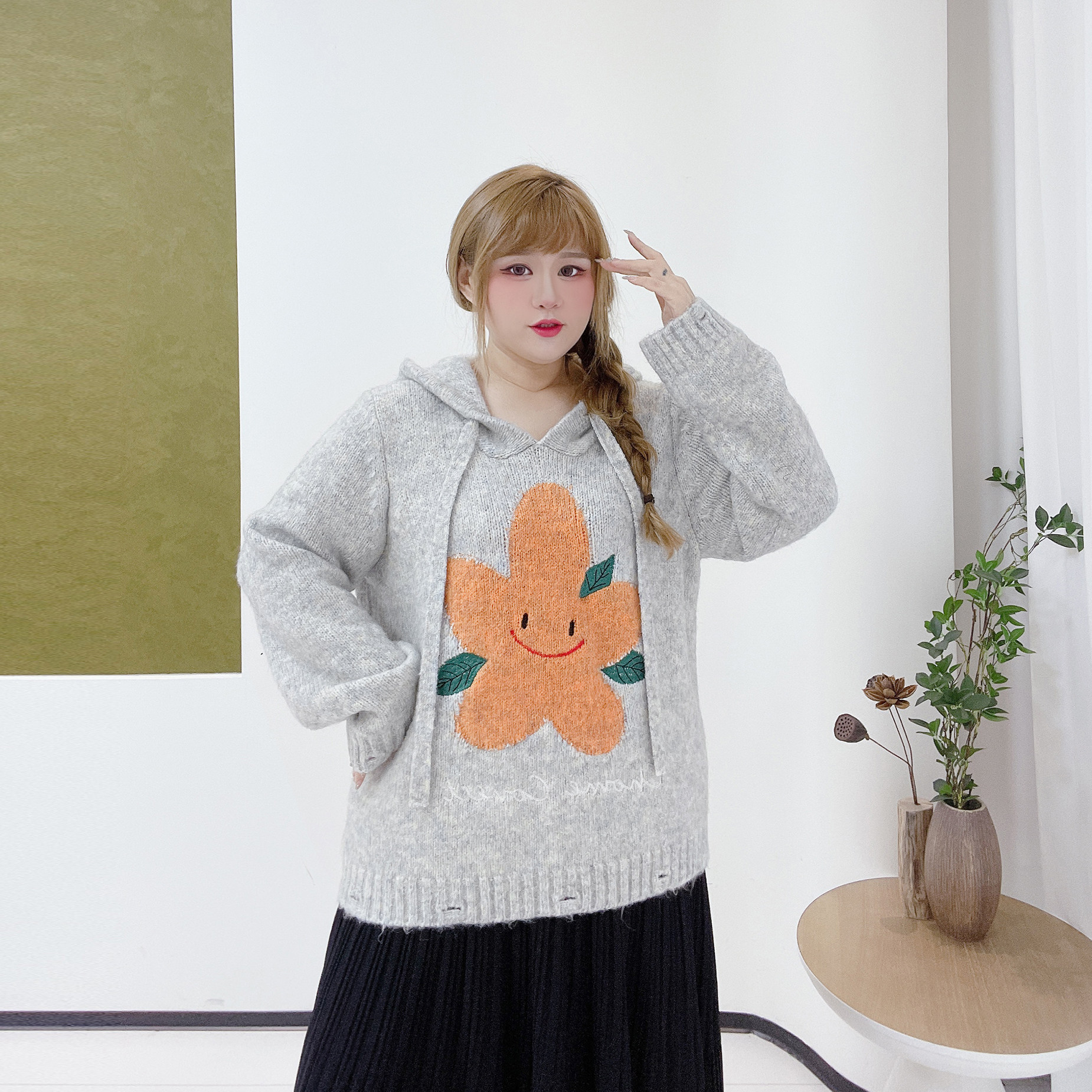 减龄卡通幻彩连帽毛衣胖莹莹大码女装秋冬打底宽松遮肉休闲针织衫,淘宝优惠券,粉丝福利购,淘宝优惠卷