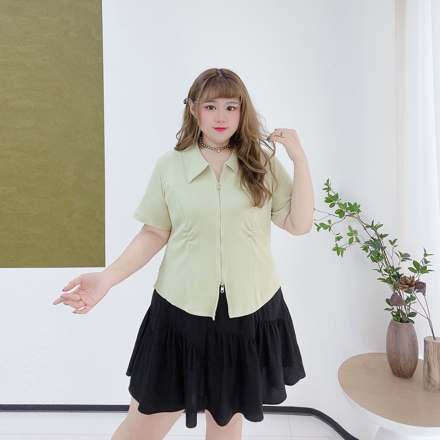 收腰显瘦休闲风上衣胖莹莹大码女装夏季polo领纯色短袖开叉T恤衫,淘宝优惠券,粉丝福利购,淘宝优惠卷