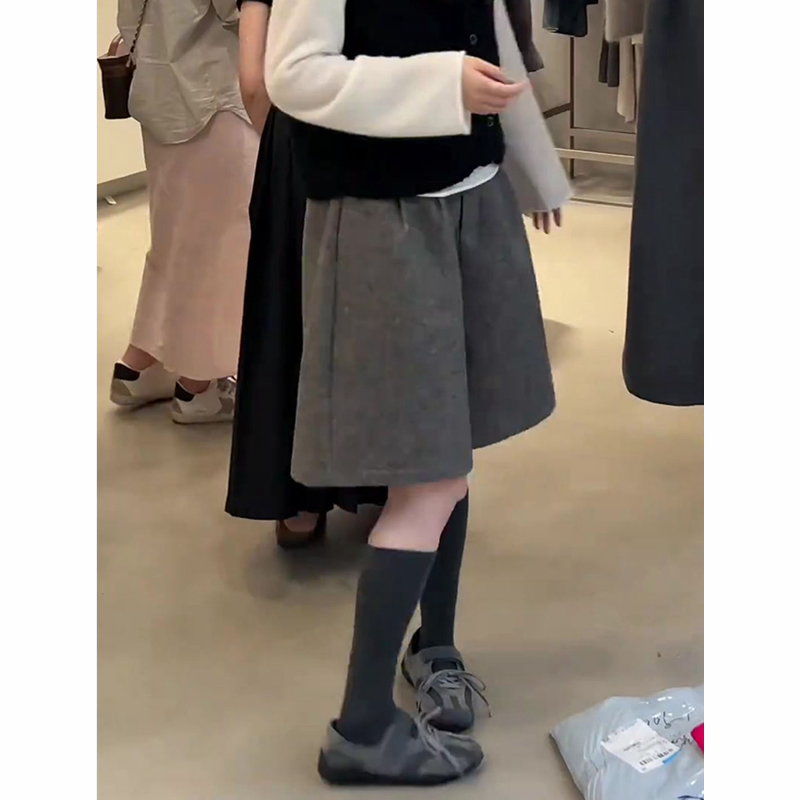 灰色毛呢五分裤女2025秋冬流行新款高腰简约宽松时尚百搭阔腿中裤,淘宝优惠券,粉丝福利购,淘宝优惠卷