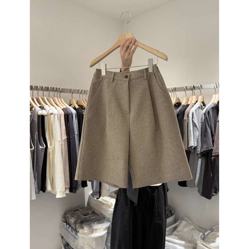 韩国东大门2025秋冬新款后松紧腰系扣毛呢短裤女五分休闲裤阔腿裤,淘宝优惠券,粉丝福利购,淘宝优惠卷
