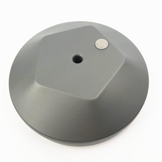 Наполненная водой большая арка из воздушных шаров для вечеринок в торговом центре