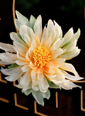 手工渐变橙黄绒昙花透纱发夹