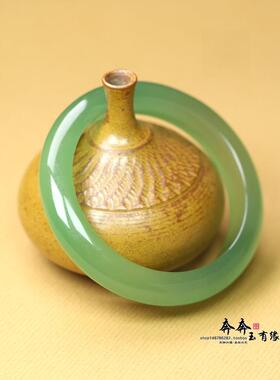 天然和田玉碧玉冰种菠菜绿玉手镯