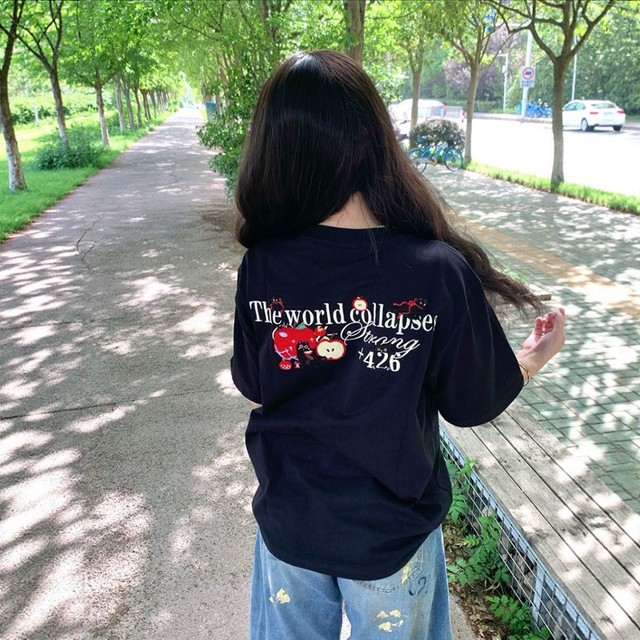 ແມ່ຍິງອຸດສາຫະກໍາຫນັກ Embroidered ເສື້ອທີເຊີດແຂນສັ້ນ