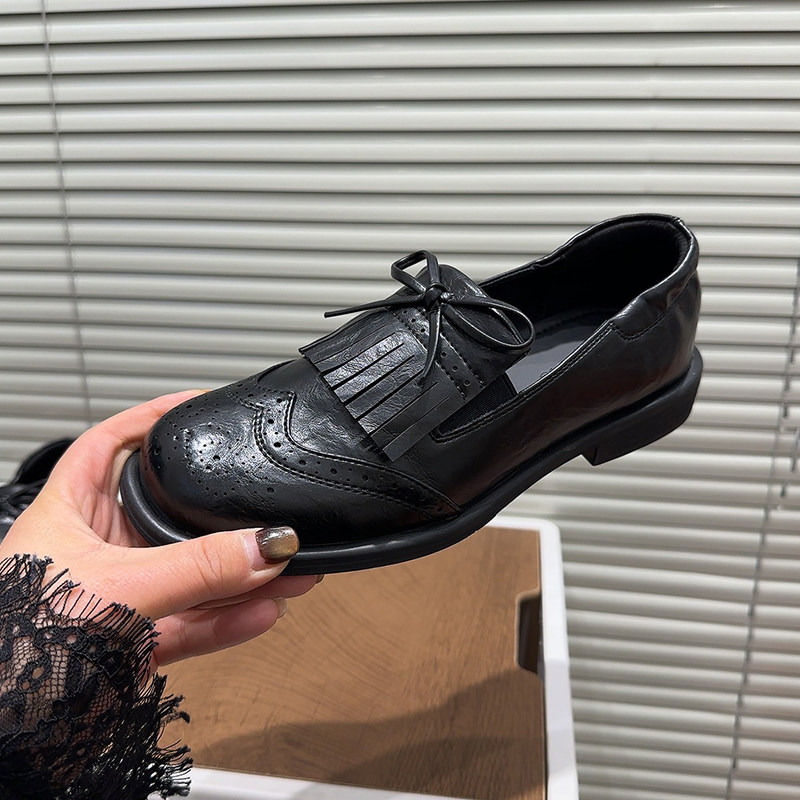 英伦风复古雕花布洛克鞋女2026春季新黑色系带圆头百搭平底乐福鞋,淘宝优惠券,粉丝福利购,淘宝优惠卷