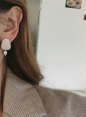 中古美拉德风流沙不对称耳钉