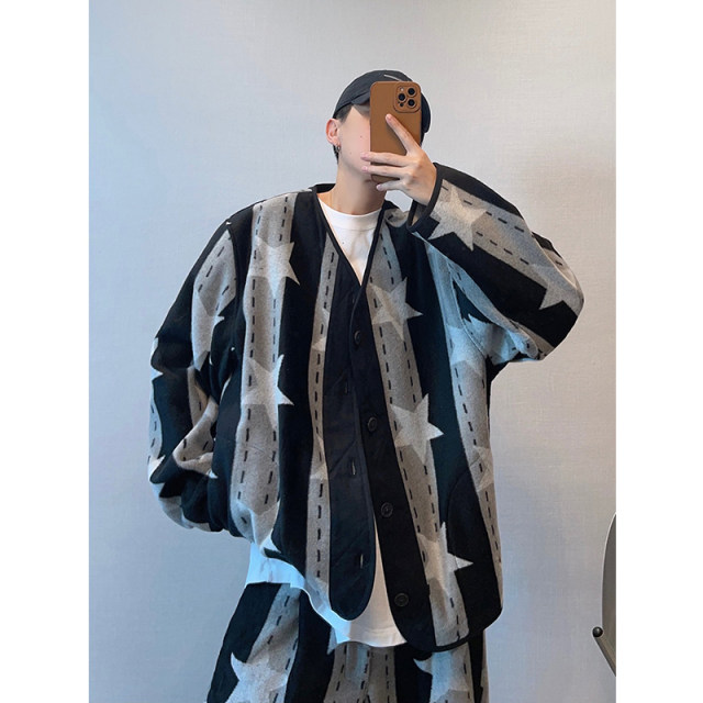 Five-pointed star woolen V-neck jacket