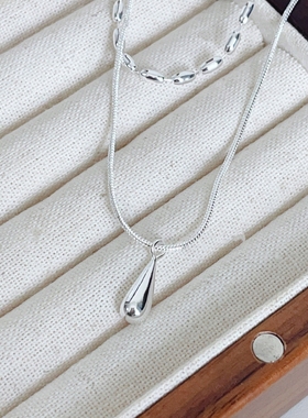 双层叠戴水滴项链配饰女款新款锁骨链高级感轻奢小众颈链