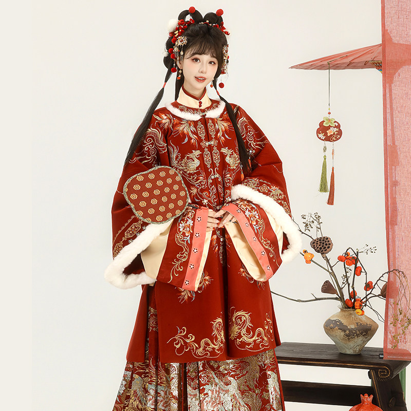 【彩凤金龙】原创汉服女马面裙套装订婚服敬酒服马年拜年服秋冬款,淘宝优惠券,粉丝福利购,淘宝优惠卷