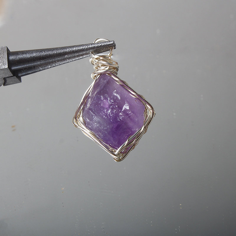 小红书同款纯天然水晶莹石粉晶紫水晶原石绕线吊坠锁骨链闺蜜情侣,淘宝优惠券,粉丝福利购,淘宝优惠卷