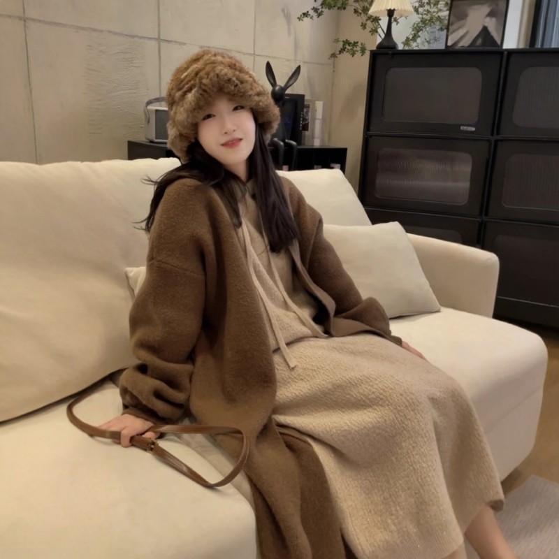 亮丝圣诞新年红色连帽长款打底衫毛衣裙秋冬女加厚宽松针织连衣裙,淘宝优惠券,粉丝福利购,淘宝优惠卷