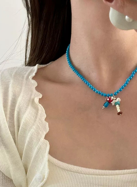 少女CEO可爱童趣小鱼蘑菇吊坠蓝色串珠项链女萌趣多巴胺项链可爱