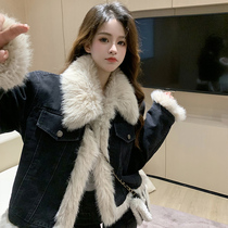 Denim Shorts Splicing Fur Coats Thickened Cotton Clothes Autumn Winter New Advanced Senses Fried Street Lamb Plush Coats Women