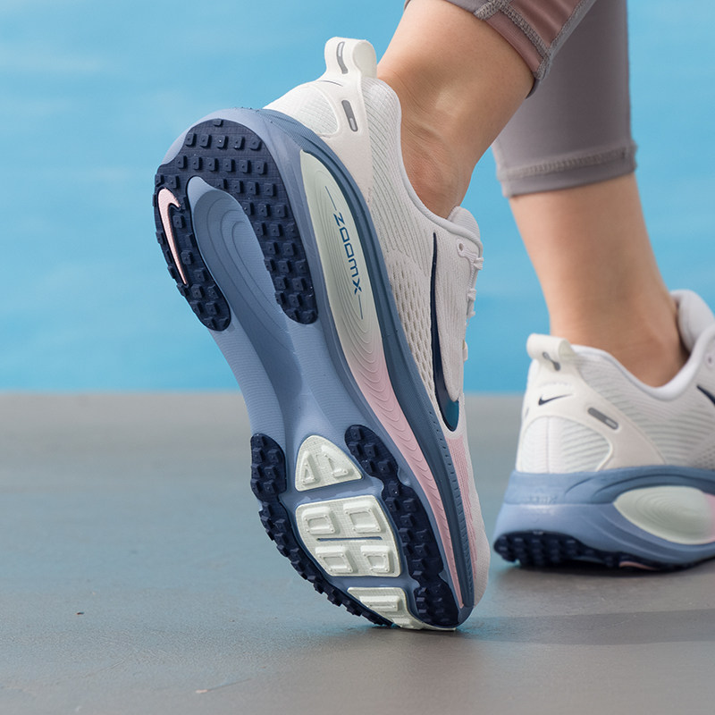 Nike耐克女鞋2026夏ZOOMX迈柔缓震舒适透气运动跑步鞋 HM6804-115 - 图2