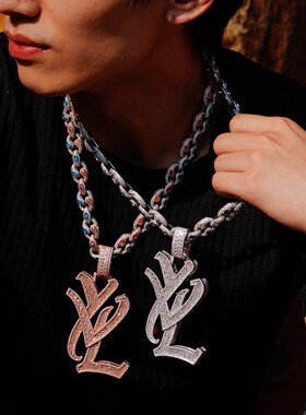 NICEPOWER PlayboyCarti YVL厂牌长方车花字母吊坠