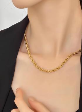 宝藏女孩~2025新潮款麻花链裸链项链18K黄金色日常百搭男女锁骨链