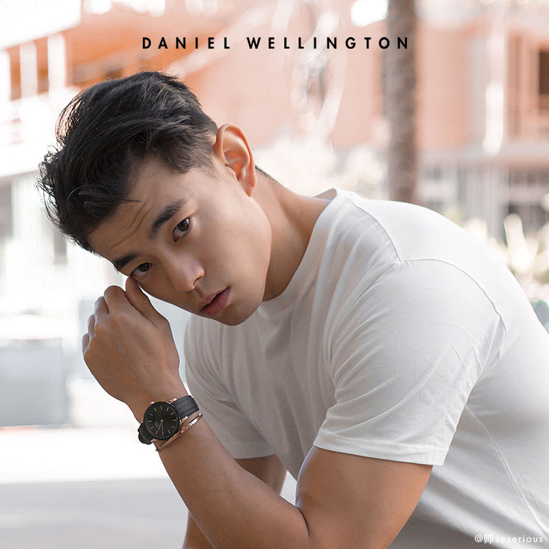 dw丹尼尔惠灵顿44mm石英表橡胶表带 DanielWellington海外欧美腕表