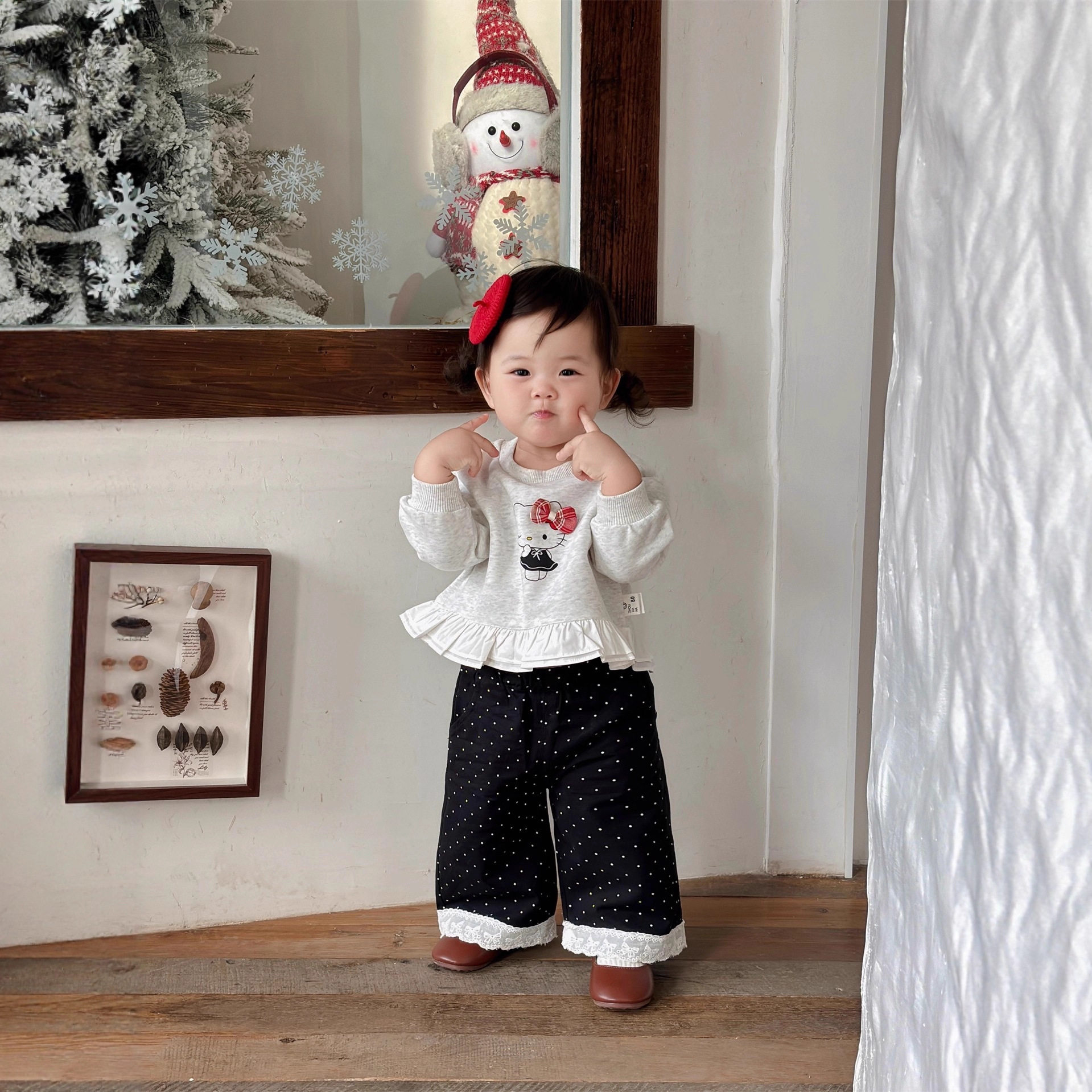 女宝宝衣服秋装超萌可爱卫衣圆点裤子小月龄春秋外出服洋气两件套,淘宝优惠券,粉丝福利购,淘宝优惠卷