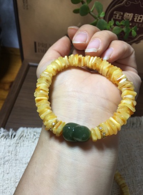 天然和田玉趴趴猫搭配蜜蜡碎银手串