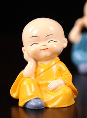 底座四不小和尚可爱风车载摆件