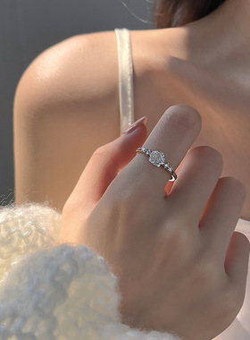 2025年新款白山茶花戒指女百搭时尚轻奢高级感女冷淡风指环手饰品