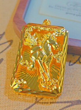 新中式古法马到成功吊坠男款潮流霸气本命年挂坠饰品货源