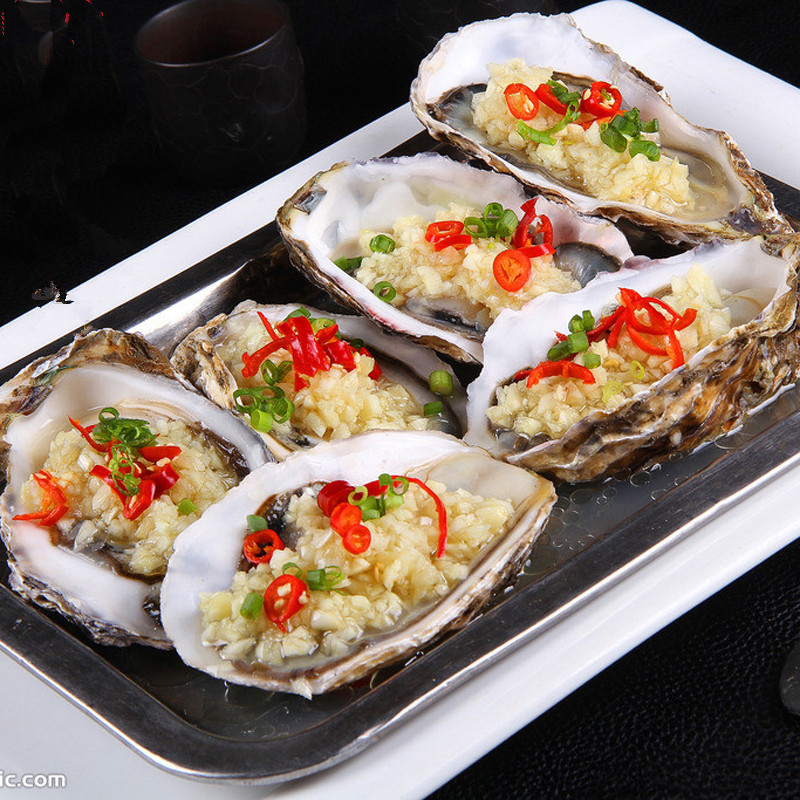 Seafood, fresh oysters, oysters in shell, oyster roe barbecue