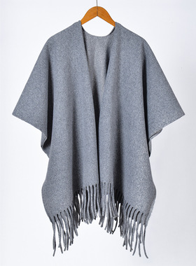 Newladiesthicktasselwarm