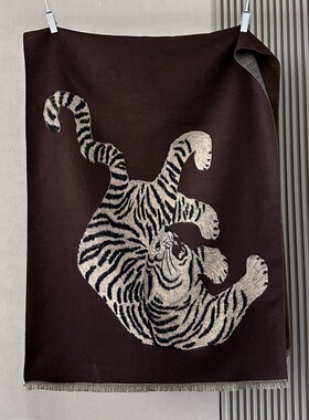 Retrotigerjacquardscarfwi