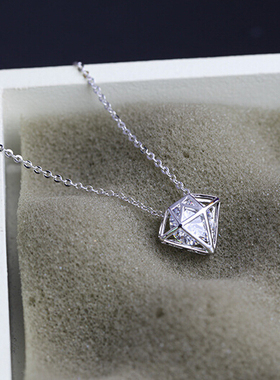 S925纯银锆石超人锁骨女闪亮项链