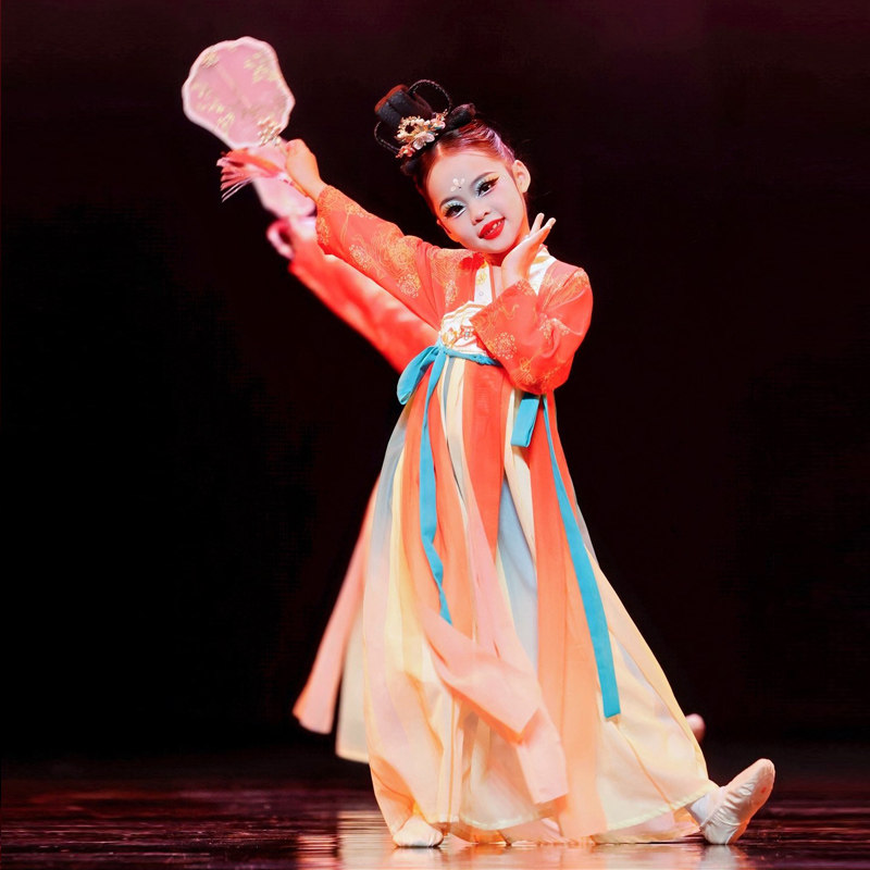 俏扇妆钿演出服儿童古典舞表演服装女中国舞襦裙古风汉服舞蹈服,淘宝优惠券,粉丝福利购,淘宝优惠卷