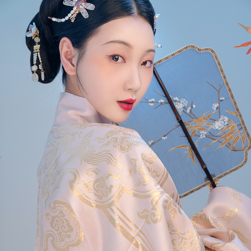 重回汉唐旗舰店重回汉唐凤鸾歌原创正品织金立领明制袄裙马面裙汉服女中国风春季0