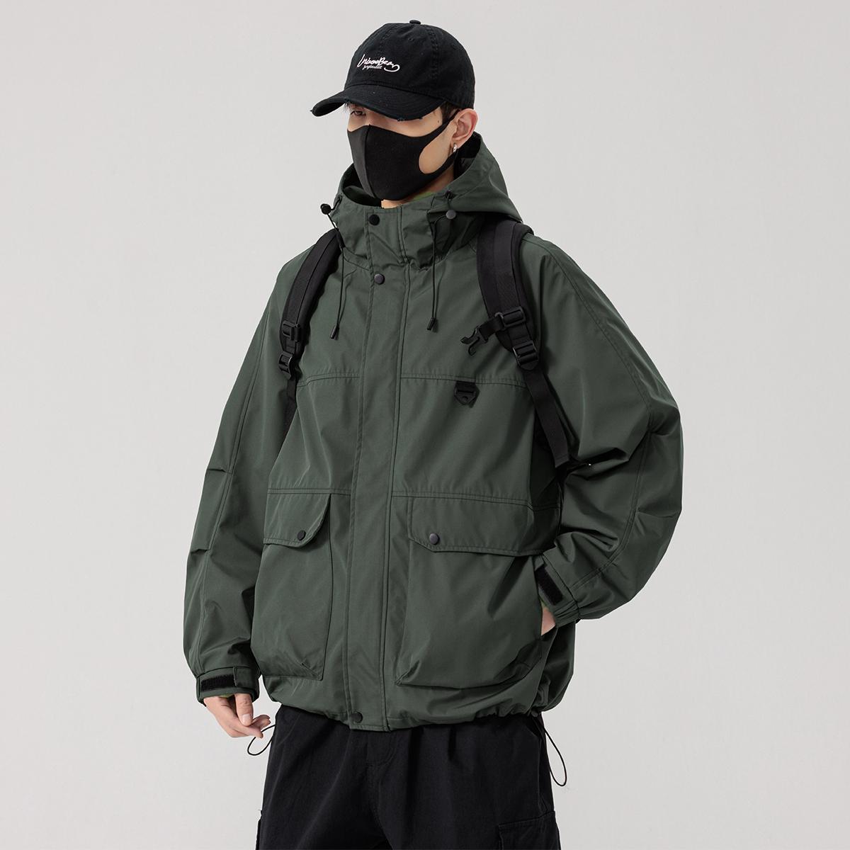 春季休闲连帽夹克男宽松休闲大码冲锋衣新款潮流工装胖子男装外套 - 图0