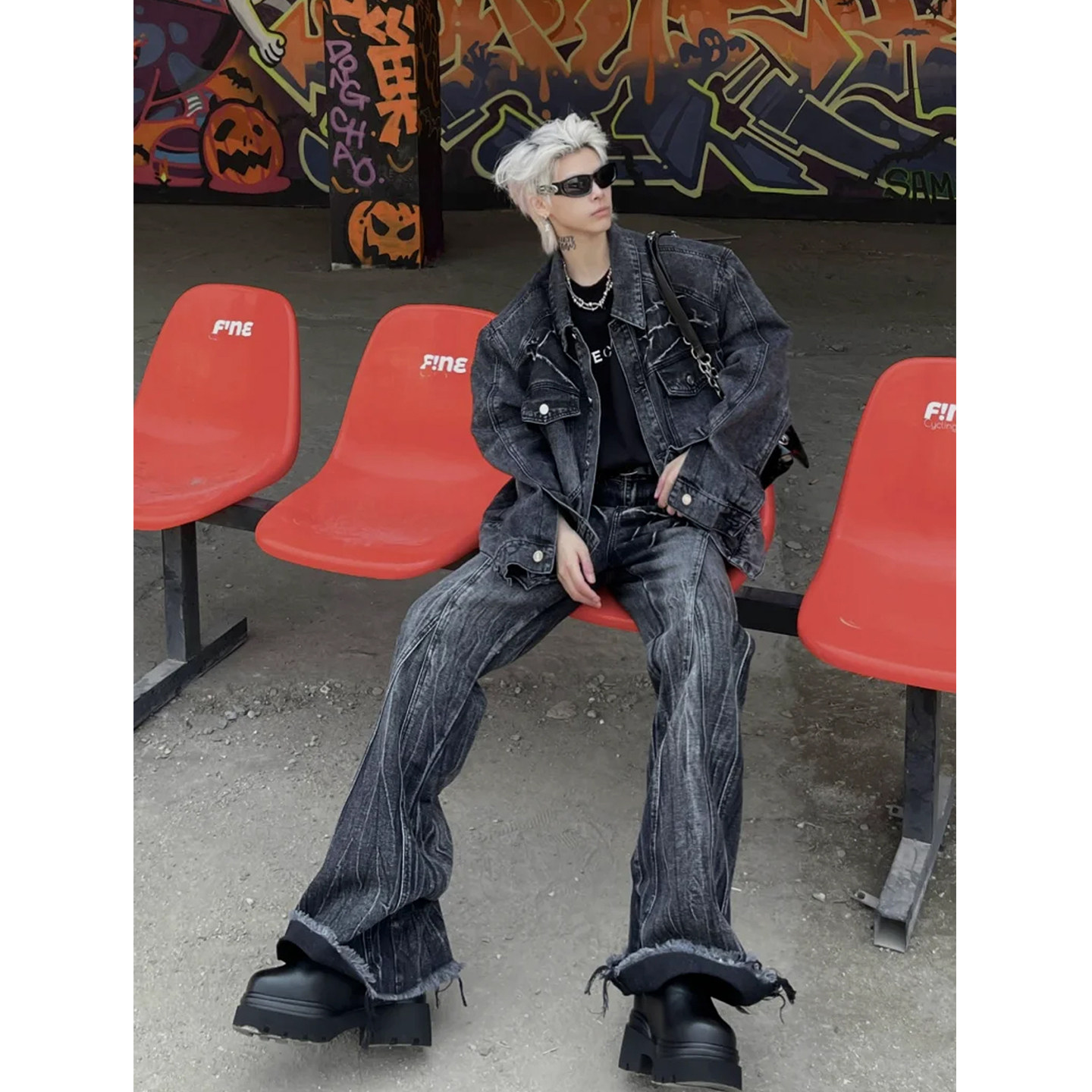 闪电水波纹设计感牛仔套装男小众春秋美式机车朋克长裤夹克两件套,淘宝优惠券,粉丝福利购,淘宝优惠卷