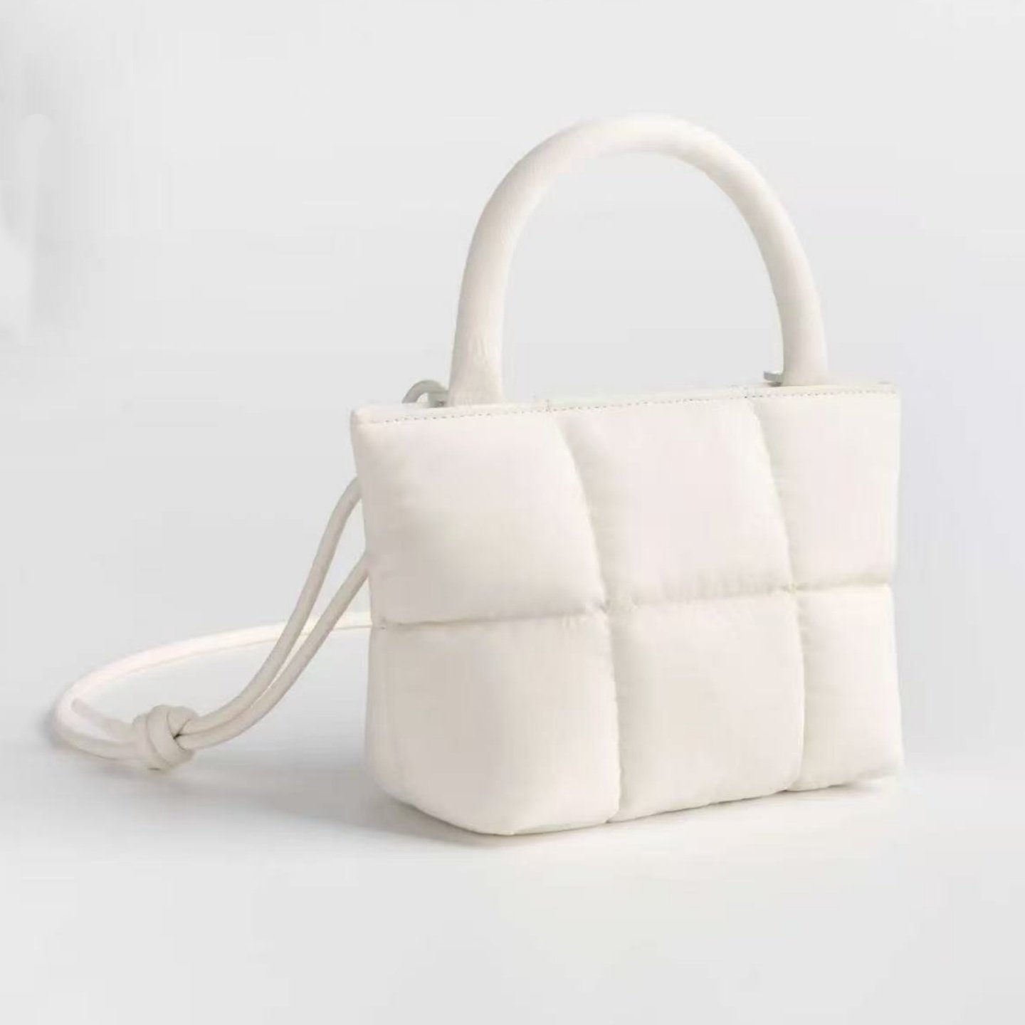 羽绒棉服手机包迷你小包时尚菱格方块斜挎收纳包杂物通勤手拎包女,淘宝优惠券,粉丝福利购,淘宝优惠卷